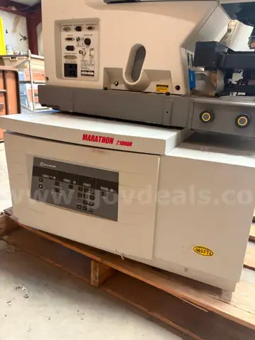 Lot 9 Lab Equipment 792 lbs including pallet