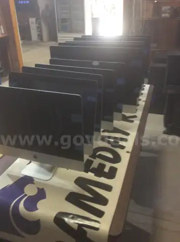 Lot 17 - 10 iMac All-In-One Desktop Computers - 167.5 lbs