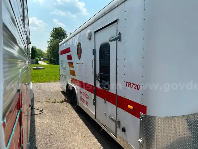 Trailer 8x20 with 6.5ft ceiling