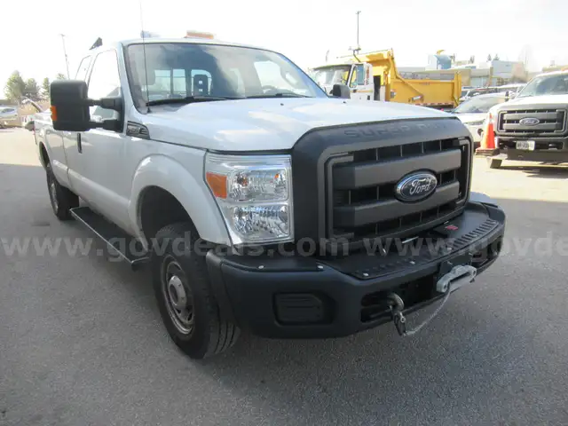 2015 Ford F-250 SD XL SuperCab 4WD