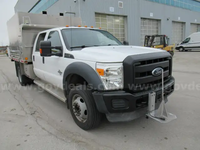 2014 Ford F-450 SD Dump Truck