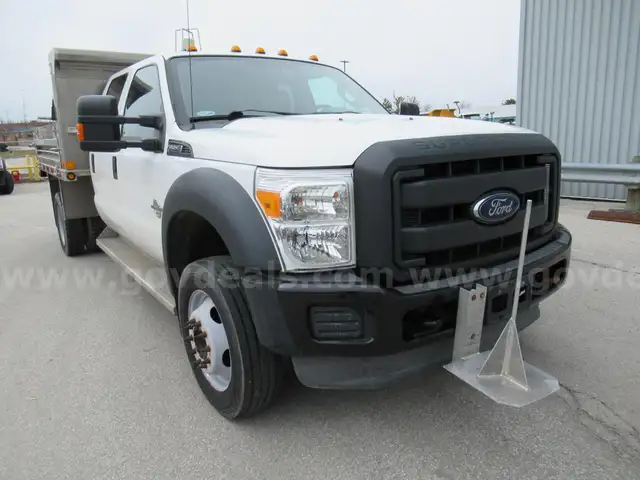2014 Ford F-450 SD Dump Truck