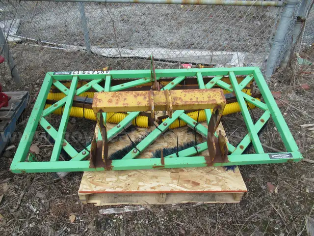 2012 Greens Groomer