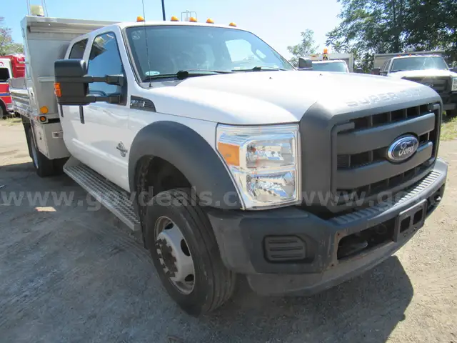 2015 Ford F-450 SD Dump Truck