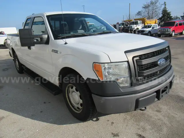 2013 Ford F-150 XL SuperCab 2WD