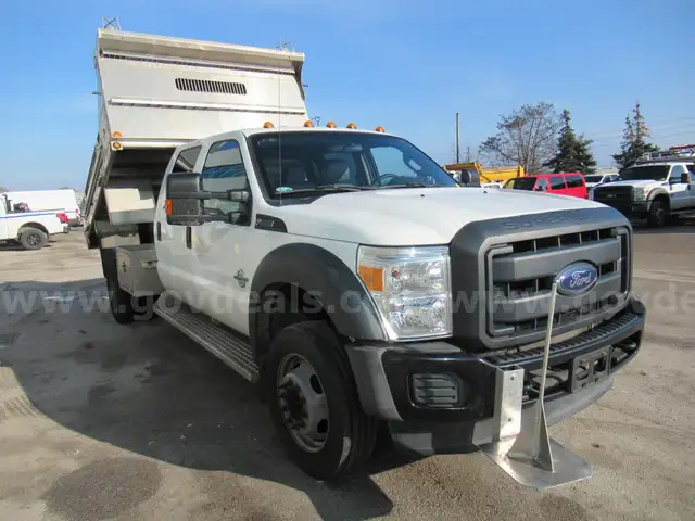 2015 Ford F-450 SD Dump Truck