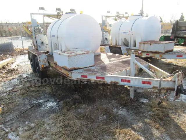 2008 J & J Tank Trailer