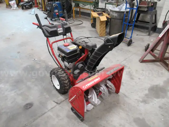 2014 Troybilt Snow Blower