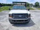 2006 Ford F-350; Exterior Color: White