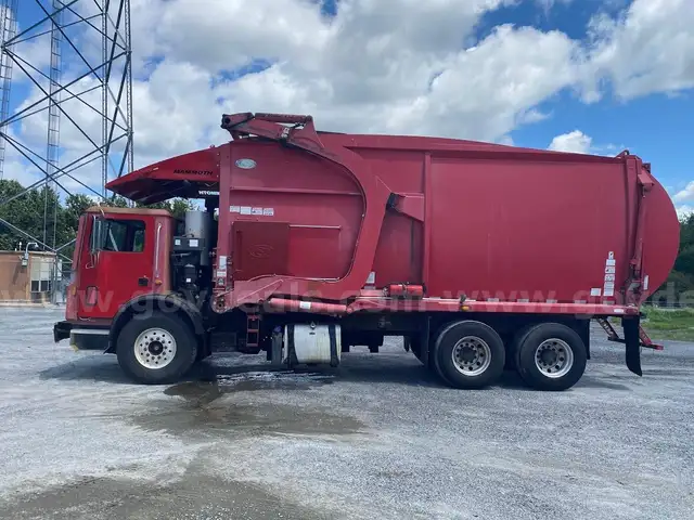 2014 Mack TerraPro ; Exterior Color: Red