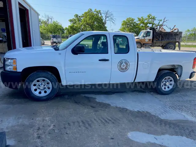 2010 Chevrolet Silverado 1500 Work Truck Extended Cab 2WD