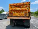2009 GMC C8C064 Dump Truck