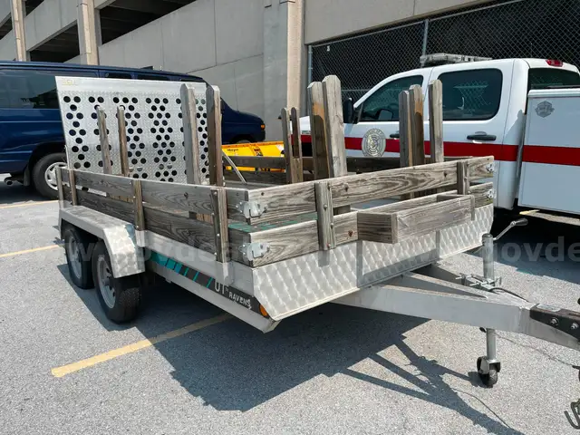 1994 Ravens Metal Products Trailer / 11&#x27; 6&#x22; X 6&#x27; 6&#x22;