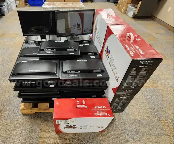 Lot of ViewSonic TD2220 Touch Screen LCD Monitors