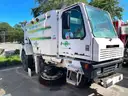 2014 GLOBAL M3 JD 115 HP. SWEEPER