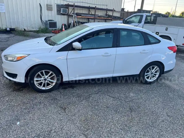 2015 FORD FOCUS CV027