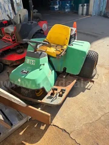 JOHN DEERE BUNKER RAKES