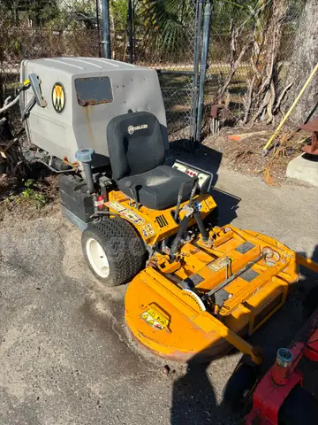 WALKER MOWER T25i