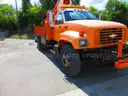 2001 Chevrolet C7H042 Aerial Bucket Truck with Post Puller