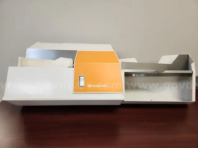 Pitney Bowes Electric Letter Opener
