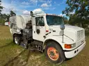2001 International 4700