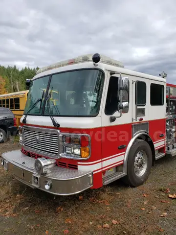 2003 American LaFrance Fire Truck