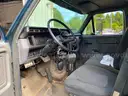 1999 Ford F800