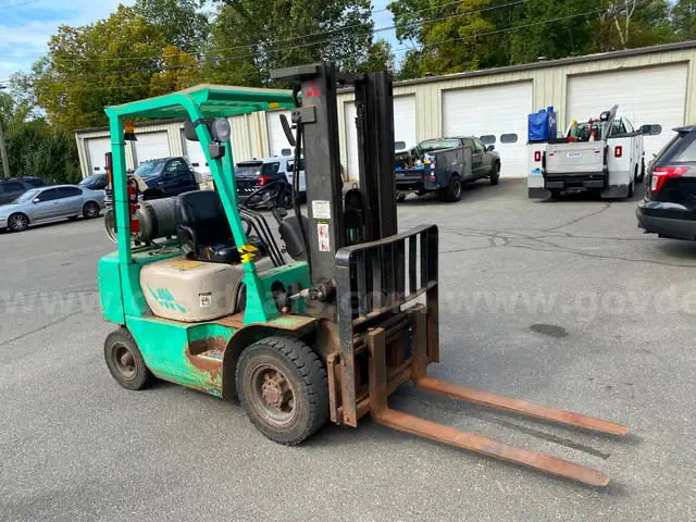 2005 Mitsubishi Forklift