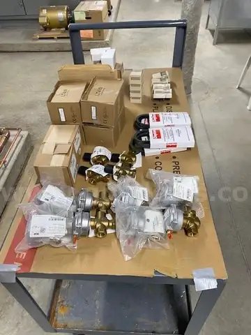Pneumatic Controls and Valves/ Vertiv Controls