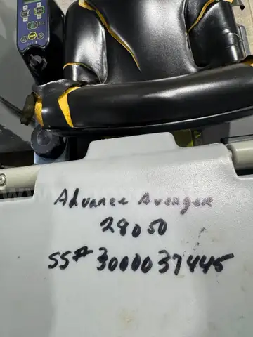 Advance Avenger Auto Scrubber