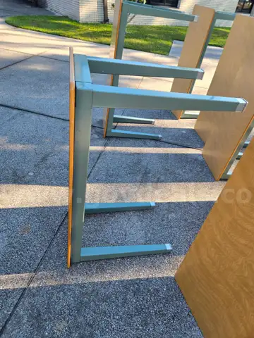 Tables Lot (15)
