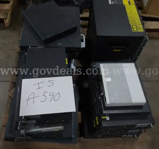 IS Lot A590: Servers/Switch/Router/Security
