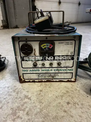 Battery Charger - Silver Beauty