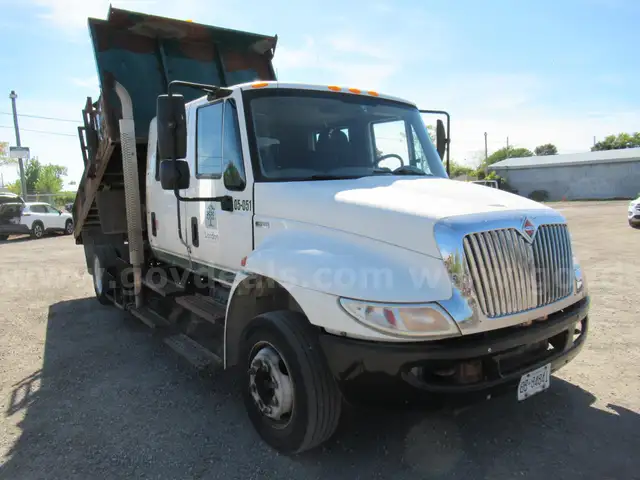 2014 International 4300 Dump Truck