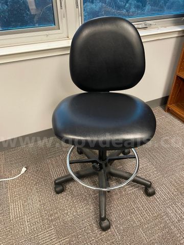 Black armless office chair