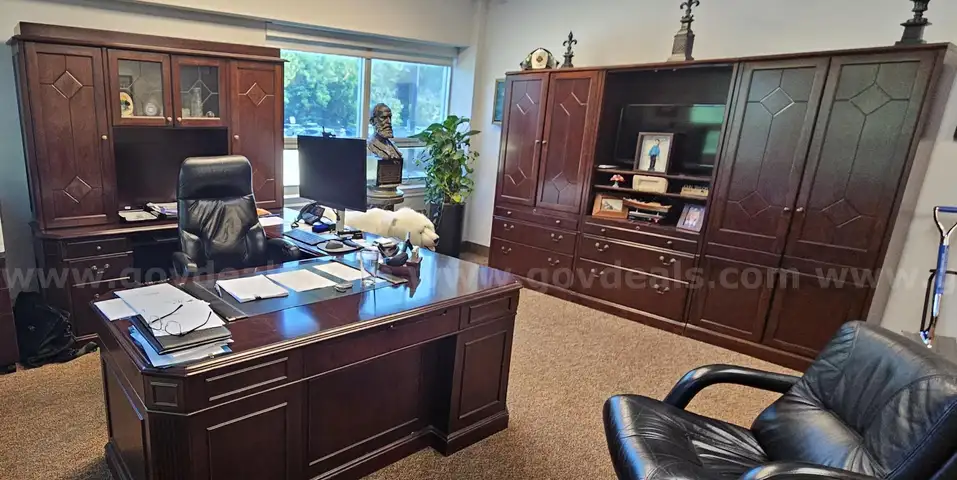 Furniture - Desk with Wall Unit