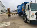 2018 Peterbilt 520 Labrie Automizer 28yd side loading refuse truck