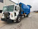 2018 Peterbilt 520 Labrie Automizer 28yd side loading refuse truck