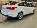 2017 Ford Focus SE (018)