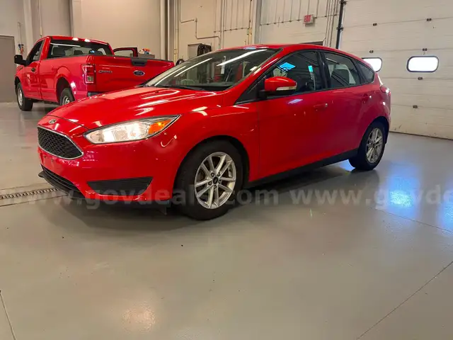 2017 Ford Focus Hatchback (015)