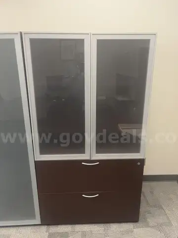 Like New - 2-Door Storage Cabinet w. Drawers