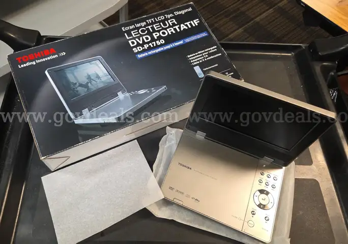 New Toshiba Portable DVD Player