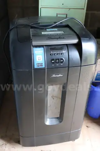 Swingline 750X Shredder