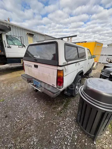 1997 Nissan Pickup