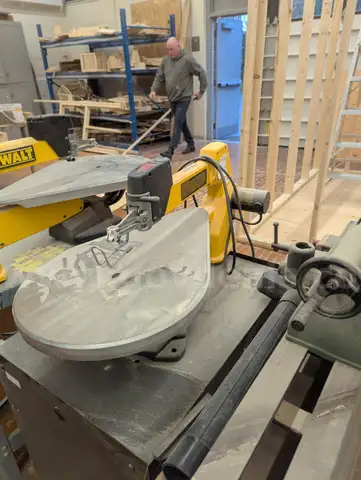 Dewalt Scroll Saw - Not working