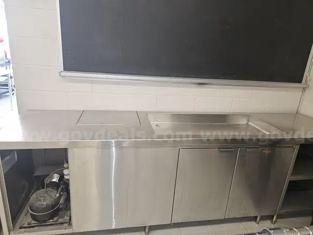 Salad Table - Durable Equipment Ltd (older model)