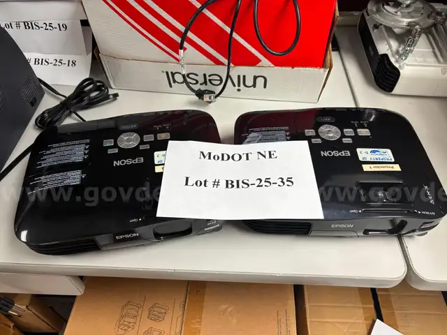 Lot of 3 - Epson Projectors