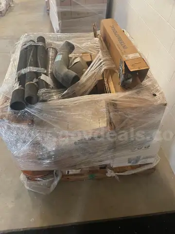 Lot of International Truck Parts (2000-2009)