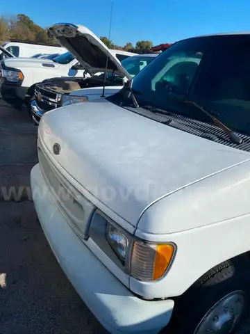 2002 Ford Econoline