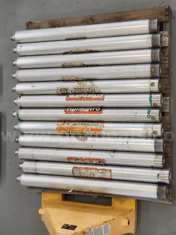 Set of Holmatro Power Shoring